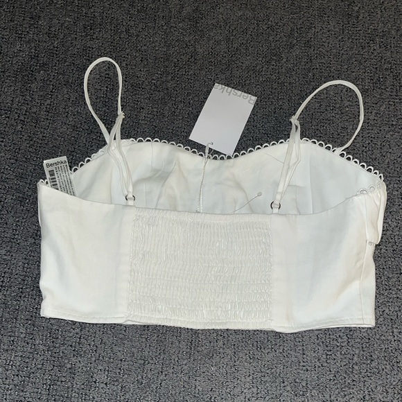 New - Picture 3 of 4